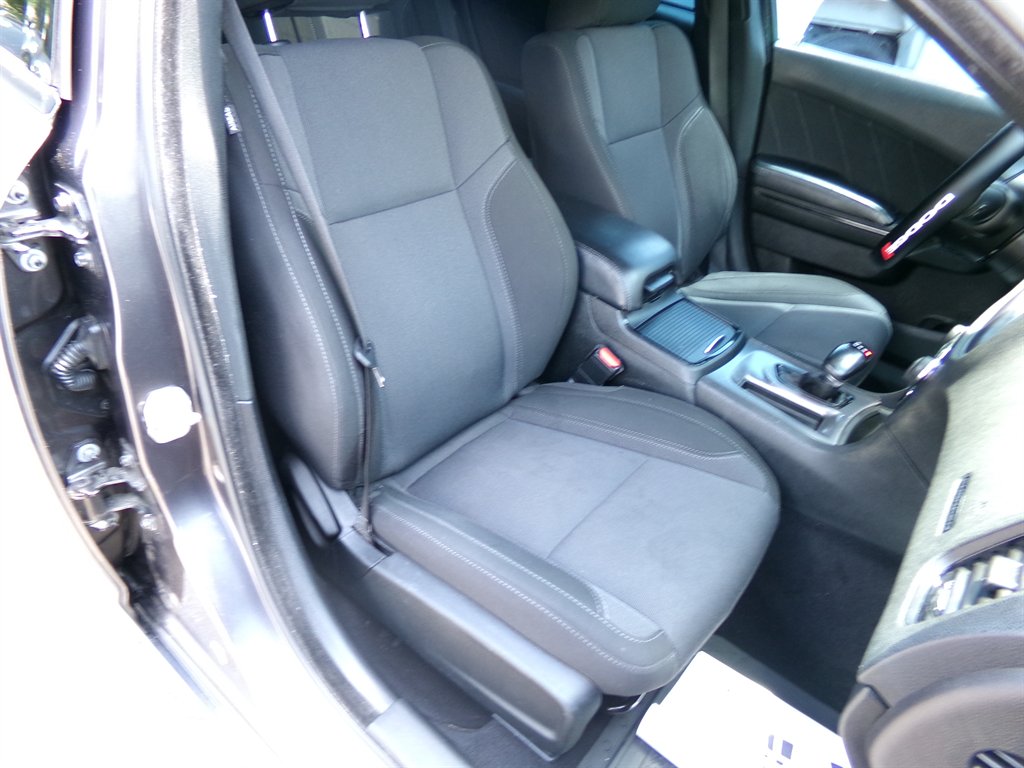 2020 Dodge Charger - $19,990