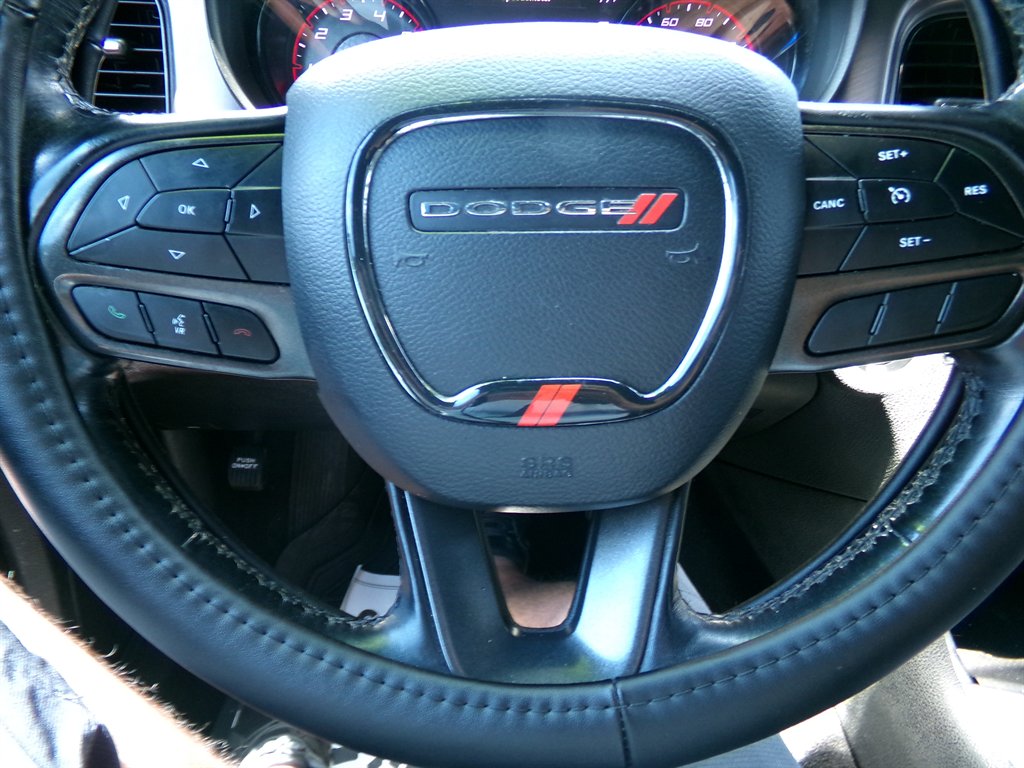 2020 Dodge Charger - $19,990