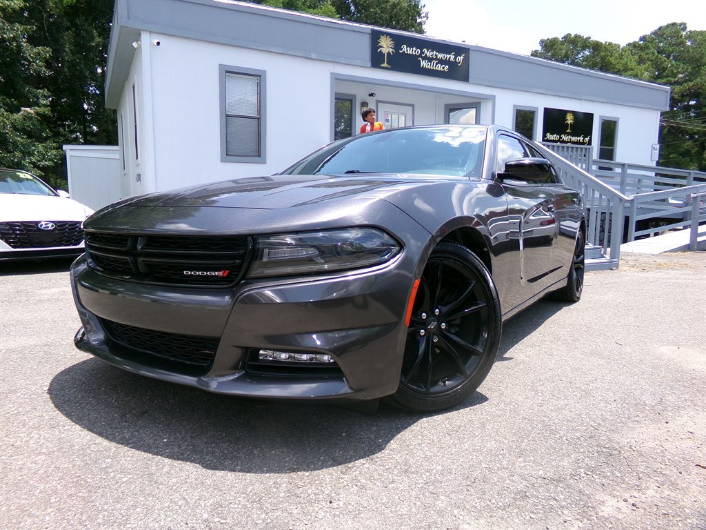 2020 Dodge Charger - $19,990