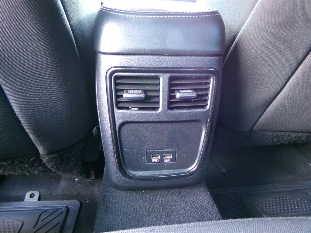 2020 Dodge Charger - $19,990