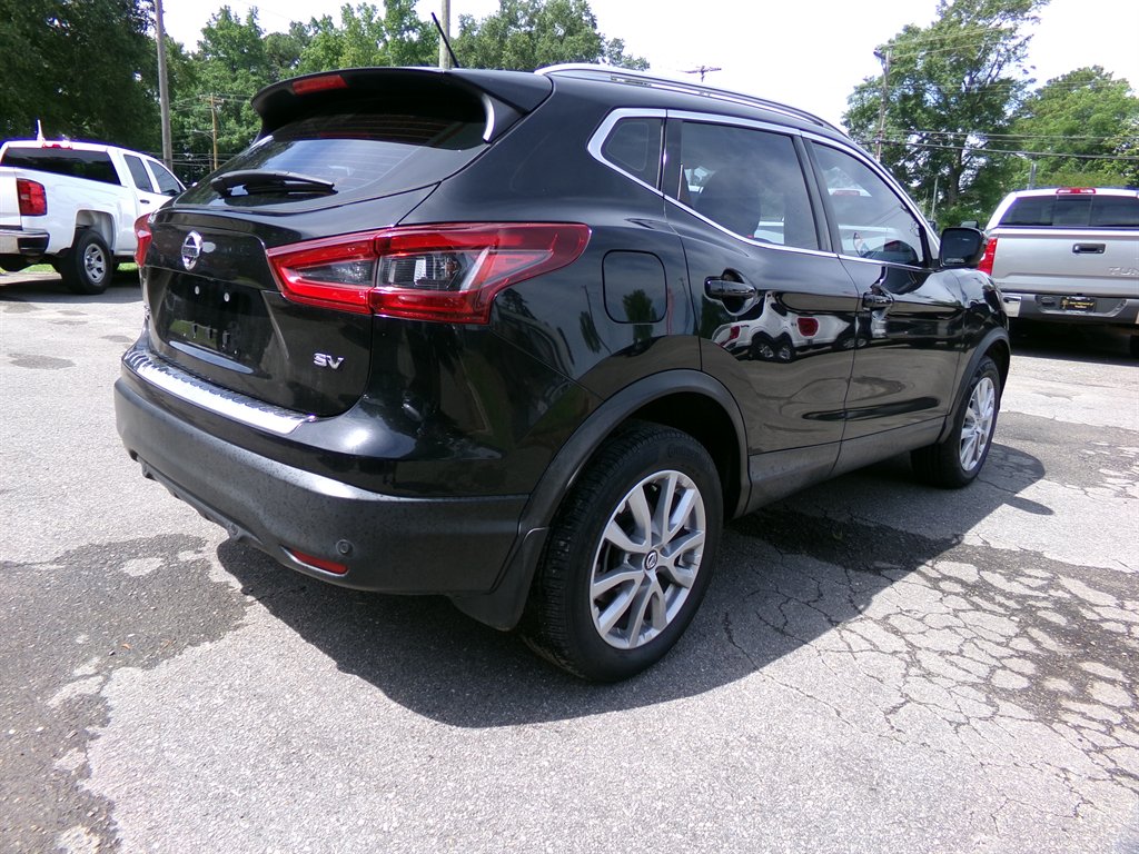 2020 Nissan Rogue - $15,490