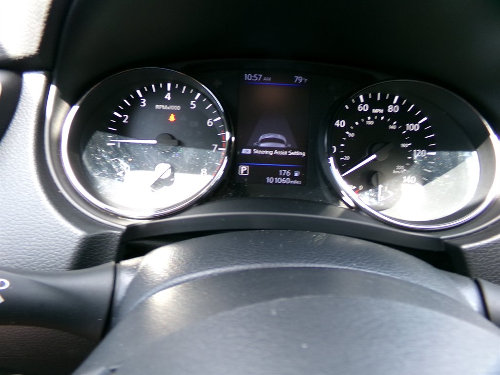 2020 Nissan Rogue - $15,490