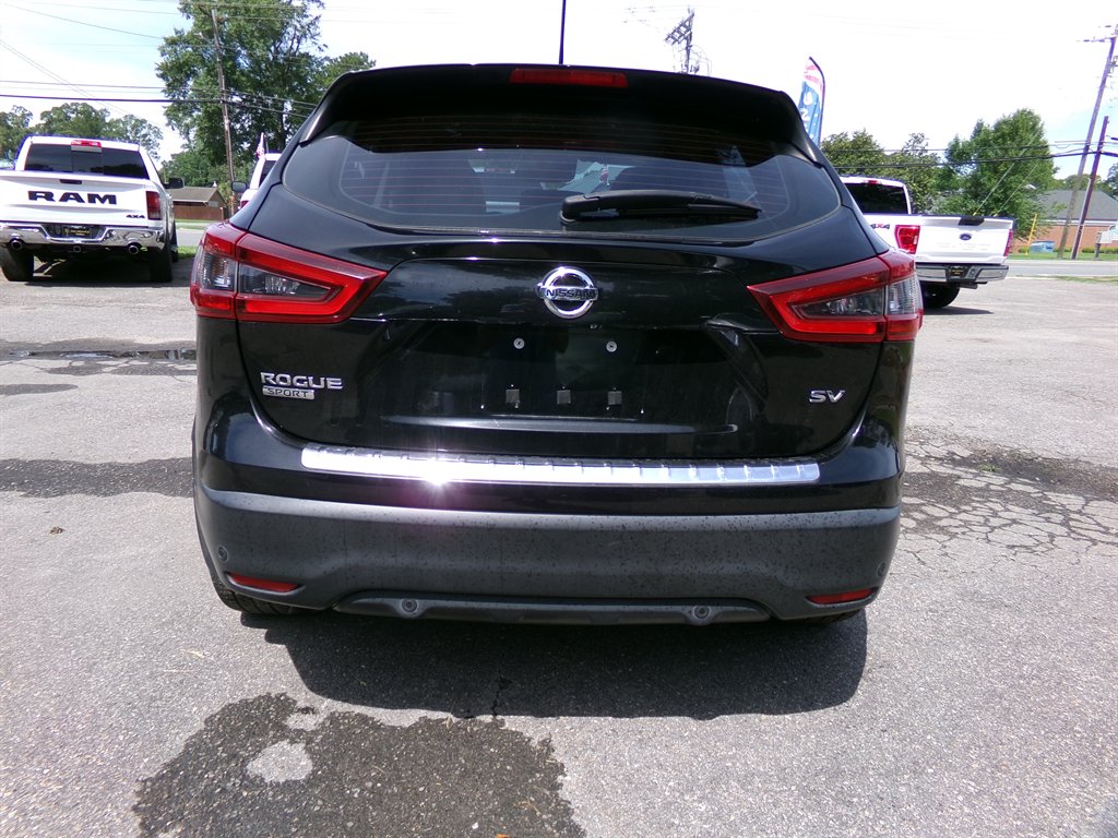 2020 Nissan Rogue - $15,490