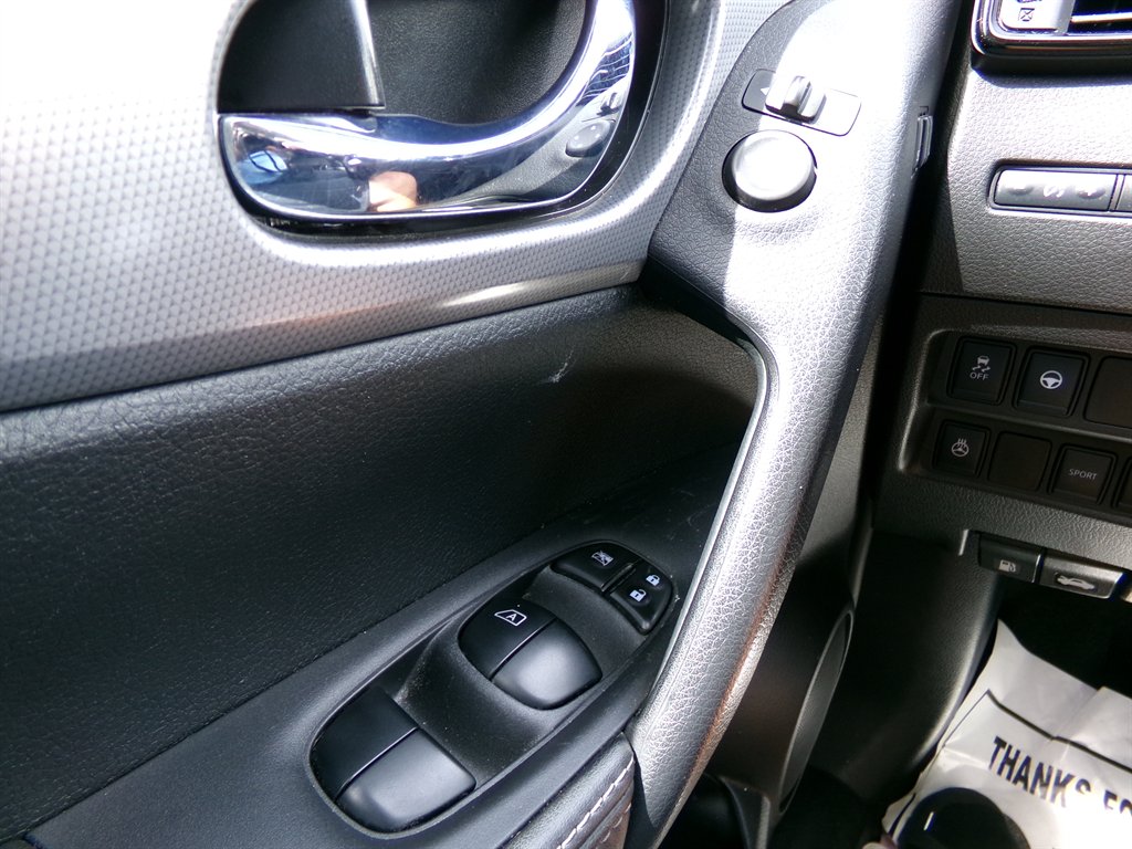 2020 Nissan Rogue - $15,490