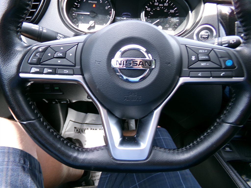 2020 Nissan Rogue - $15,490