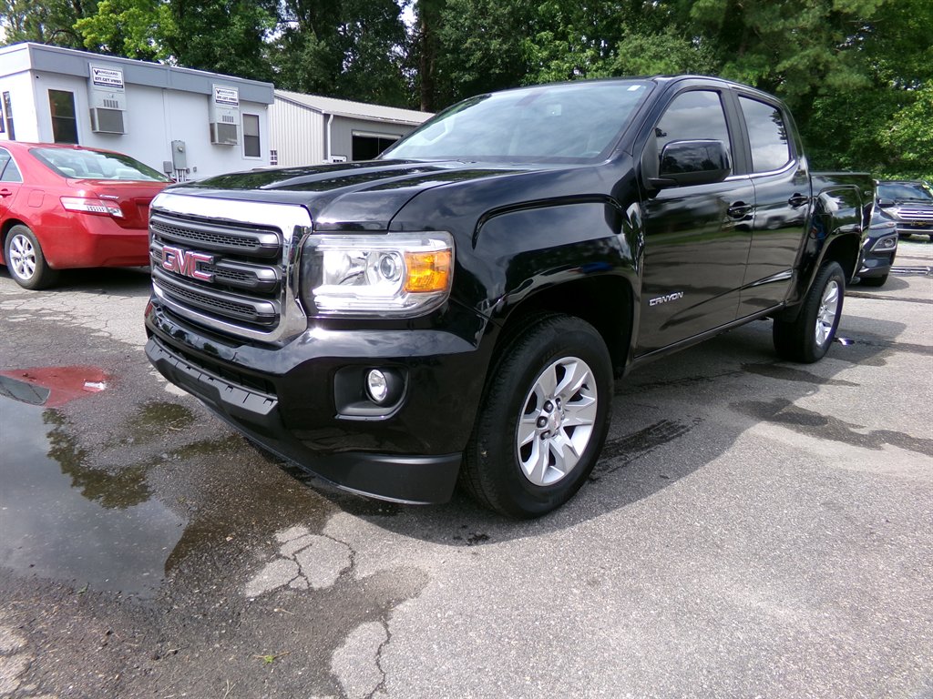 2017 GMC Canyon - $24,990