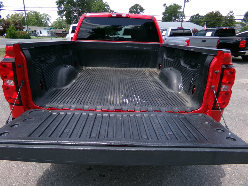 2018 Chevrolet Silverado 1500 - $19,490