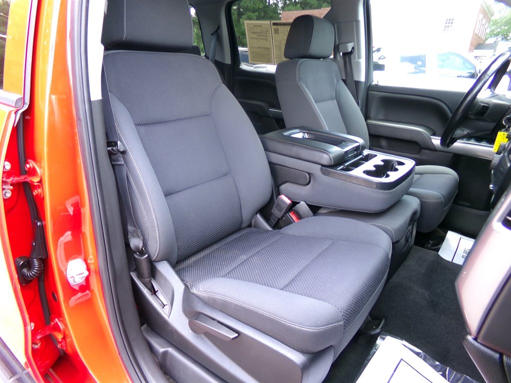 2018 Chevrolet Silverado 1500 - $19,490