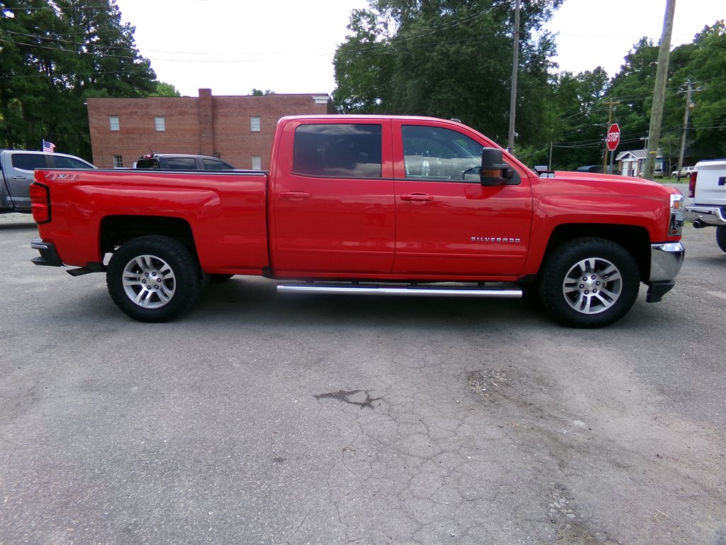 2018 Chevrolet Silverado 1500 - $19,490
