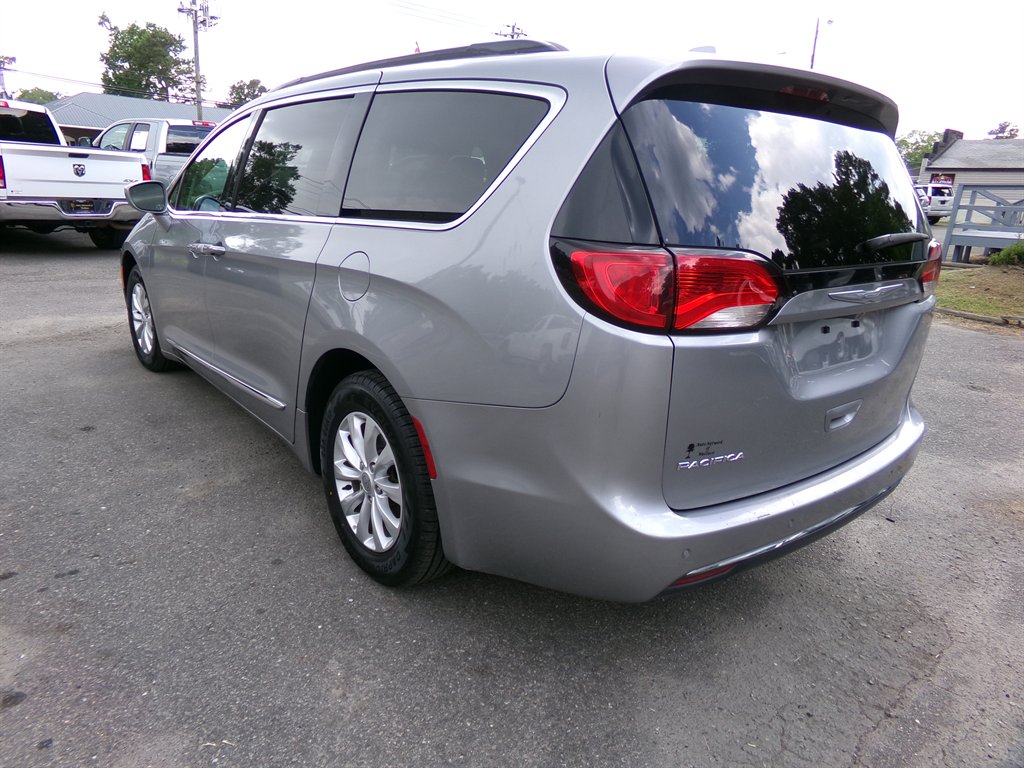 2017 Chrysler Pacifica - $12,990