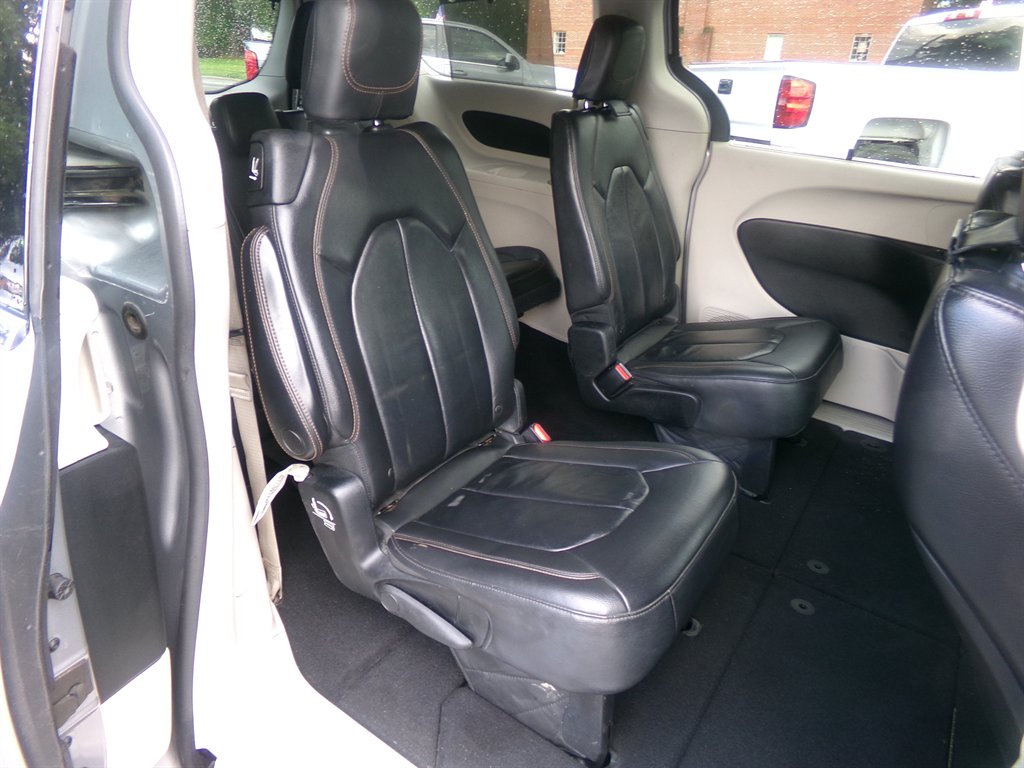 2017 Chrysler Pacifica - $12,990