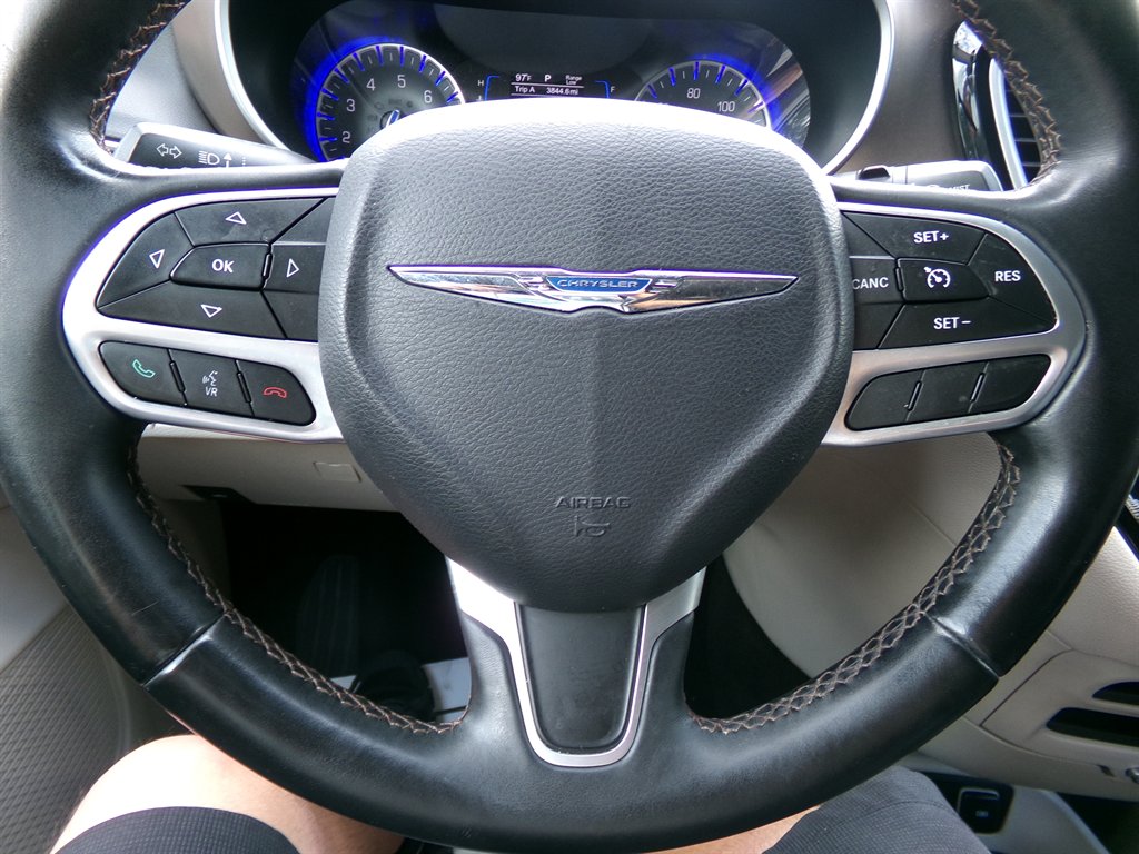 2017 Chrysler Pacifica - $12,990
