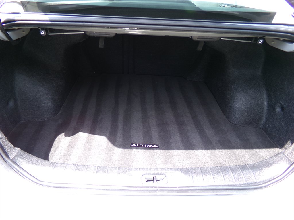 2024 Nissan Altima - $20,990