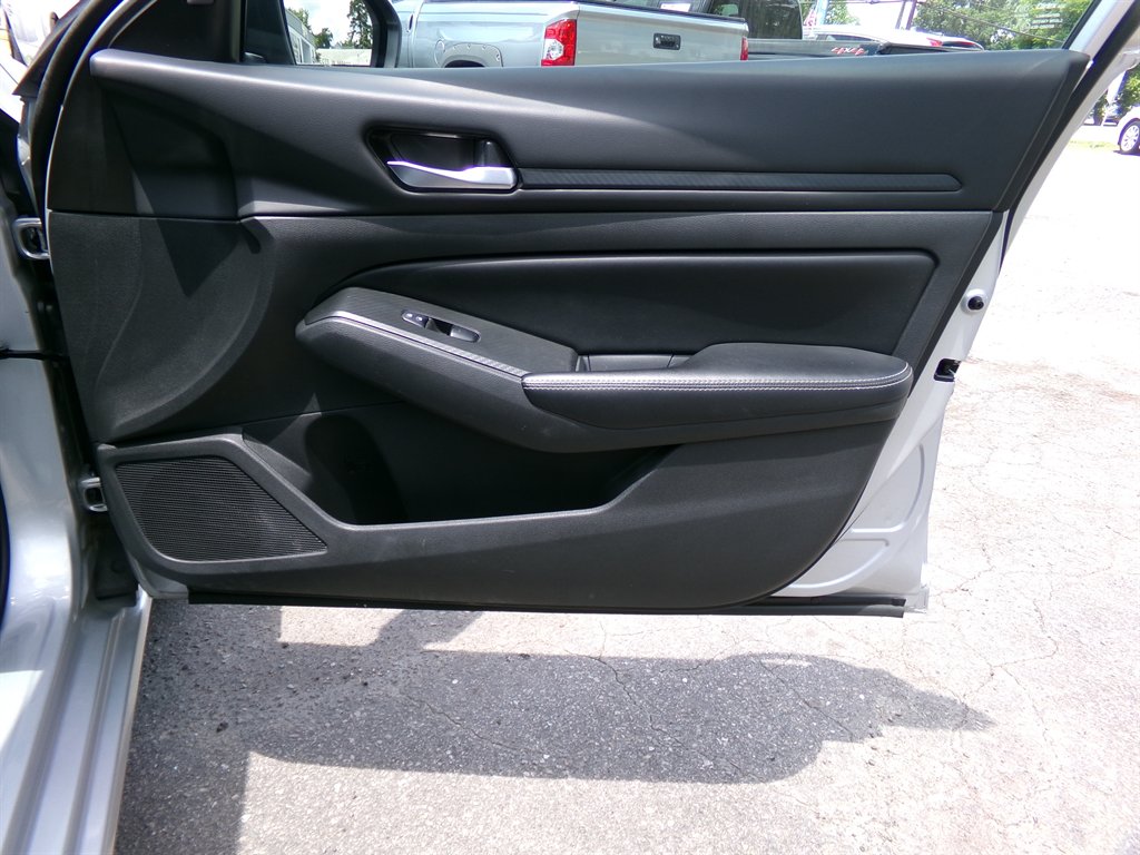 2024 Nissan Altima - $20,990