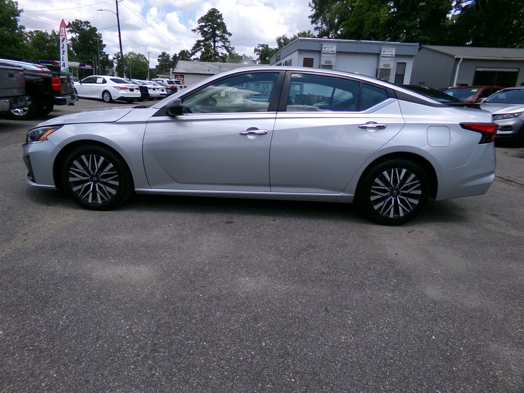 2024 Nissan Altima - $20,990