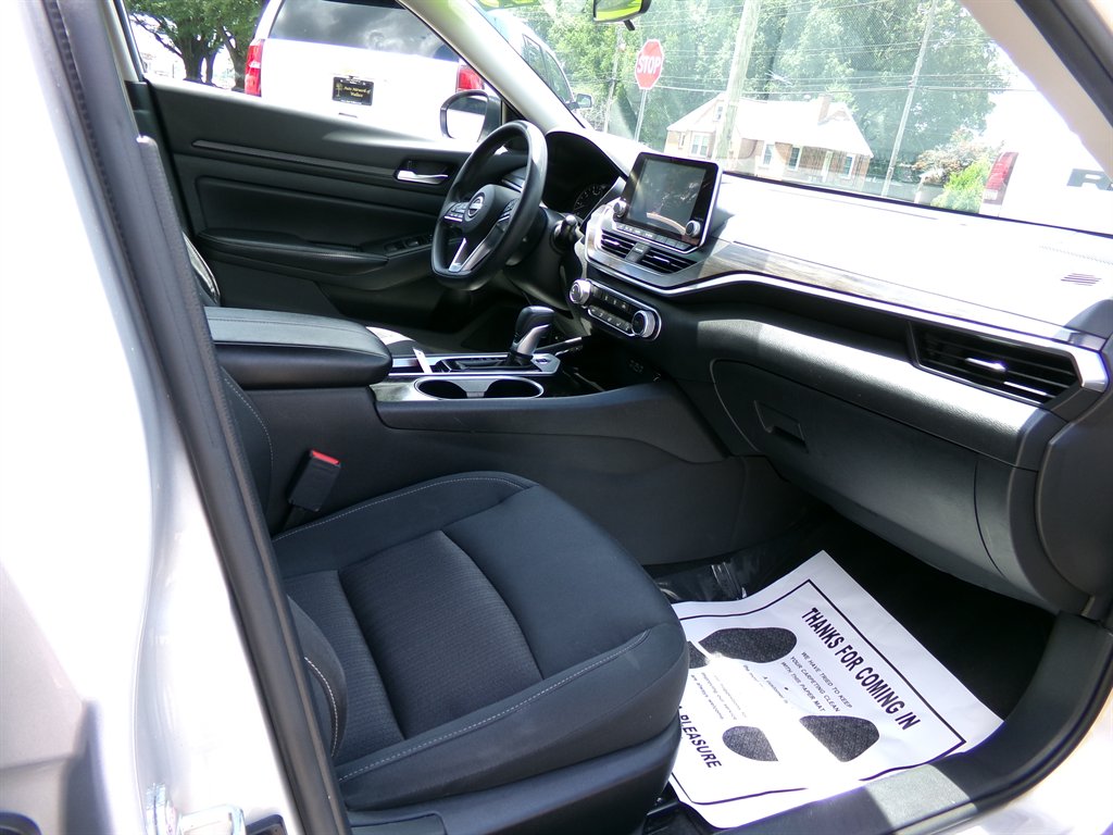 2024 Nissan Altima - $20,990