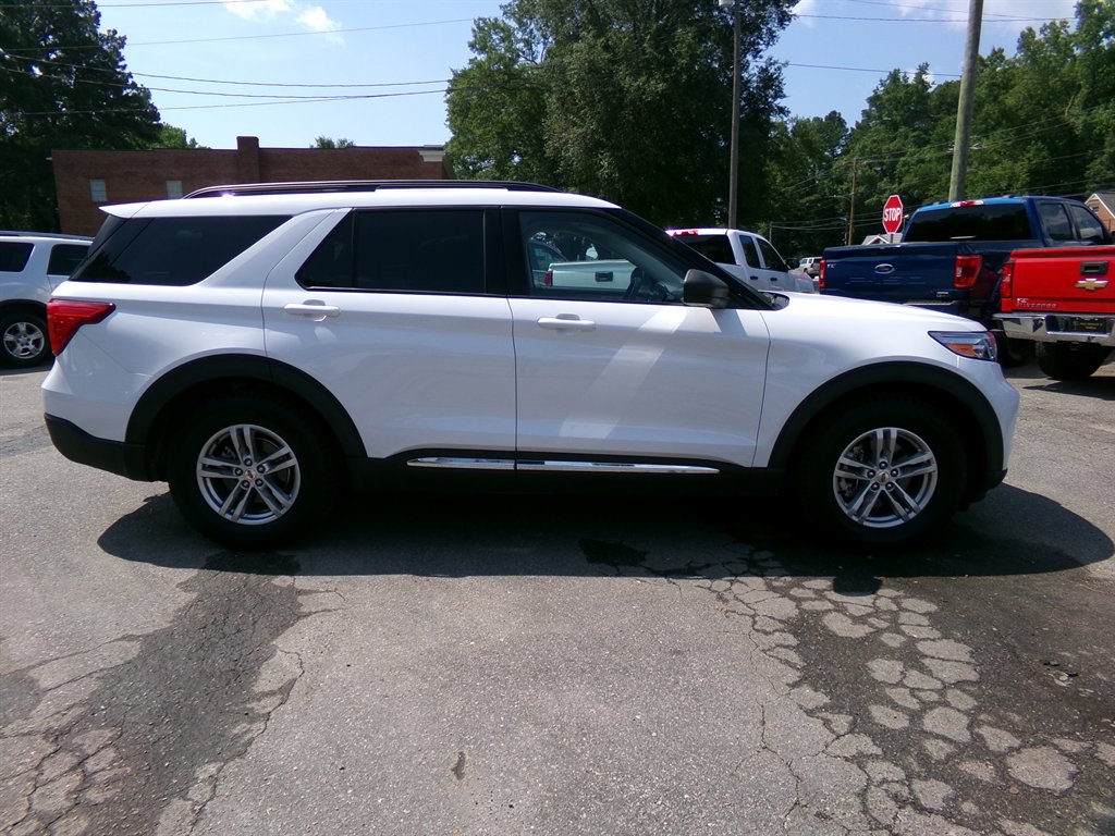 2020 Ford Explorer - $16,995