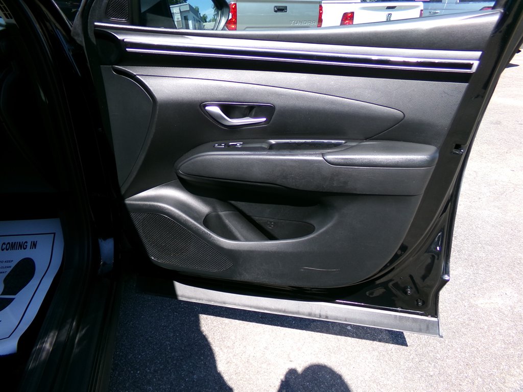 2022 Hyundai Tucson - $14,990