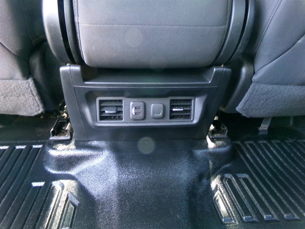 2021 Chevrolet Silverado - $39,990