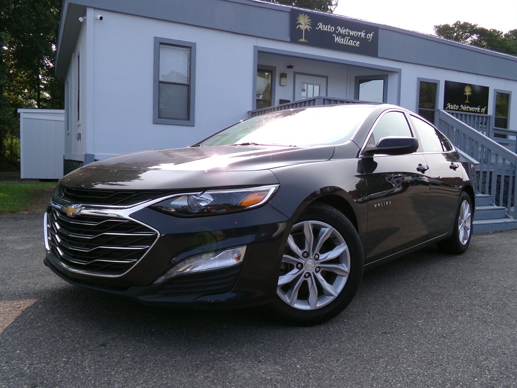 2023 Chevrolet Malibu - $21,990