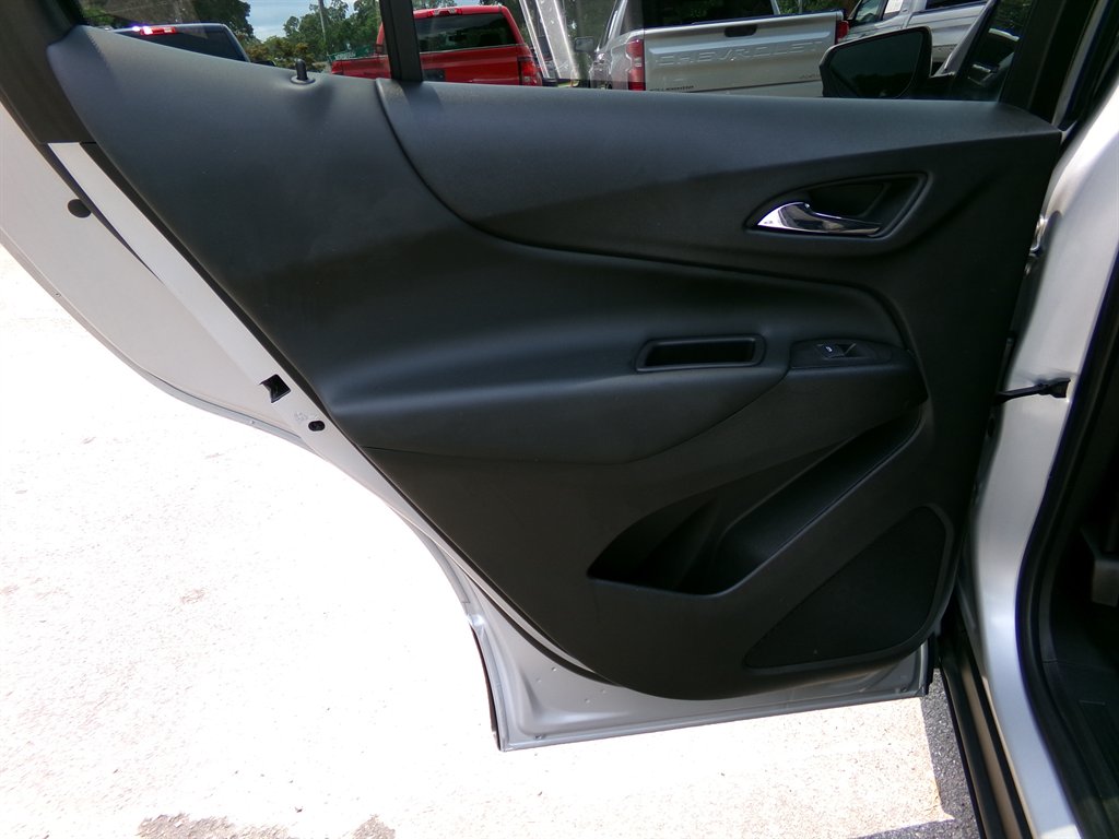 2020 Chevrolet Equinox - $16,990