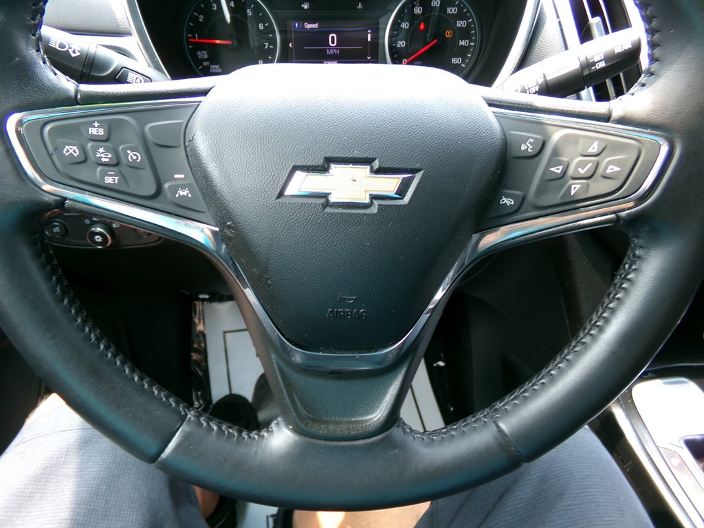 2020 Chevrolet Equinox - $16,990