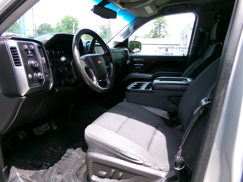 2016 Chevrolet Silverado 1500 - $22,995