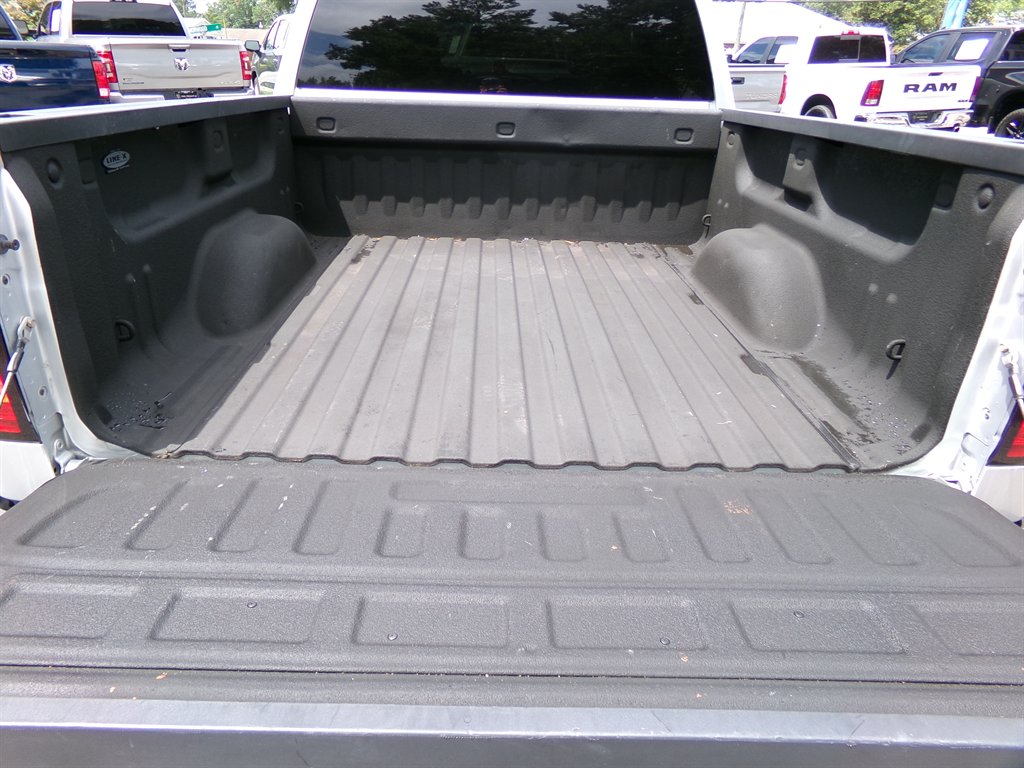 2016 Chevrolet Silverado 1500 - $22,995