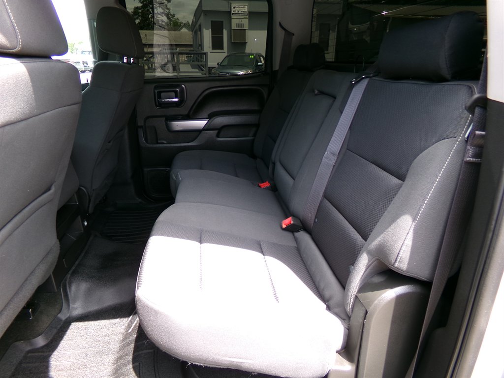 2016 Chevrolet Silverado 1500 - $22,995
