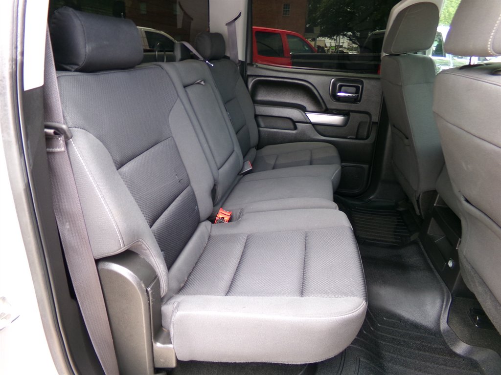2016 Chevrolet Silverado 1500 - $22,995