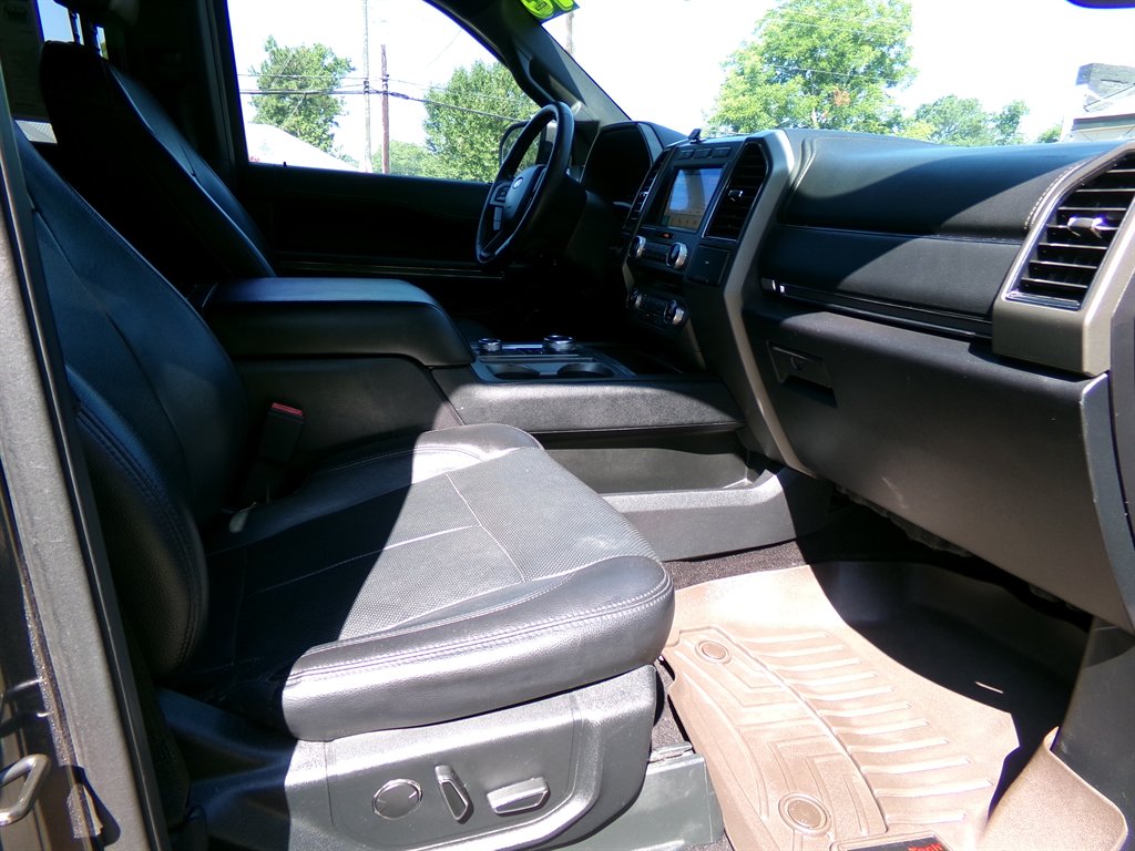 2018 Ford Expedition - $19,490