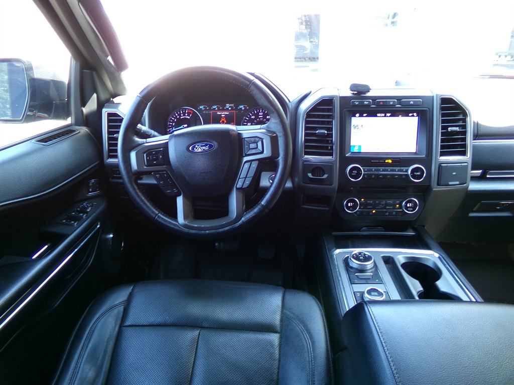 2018 Ford Expedition - $19,490