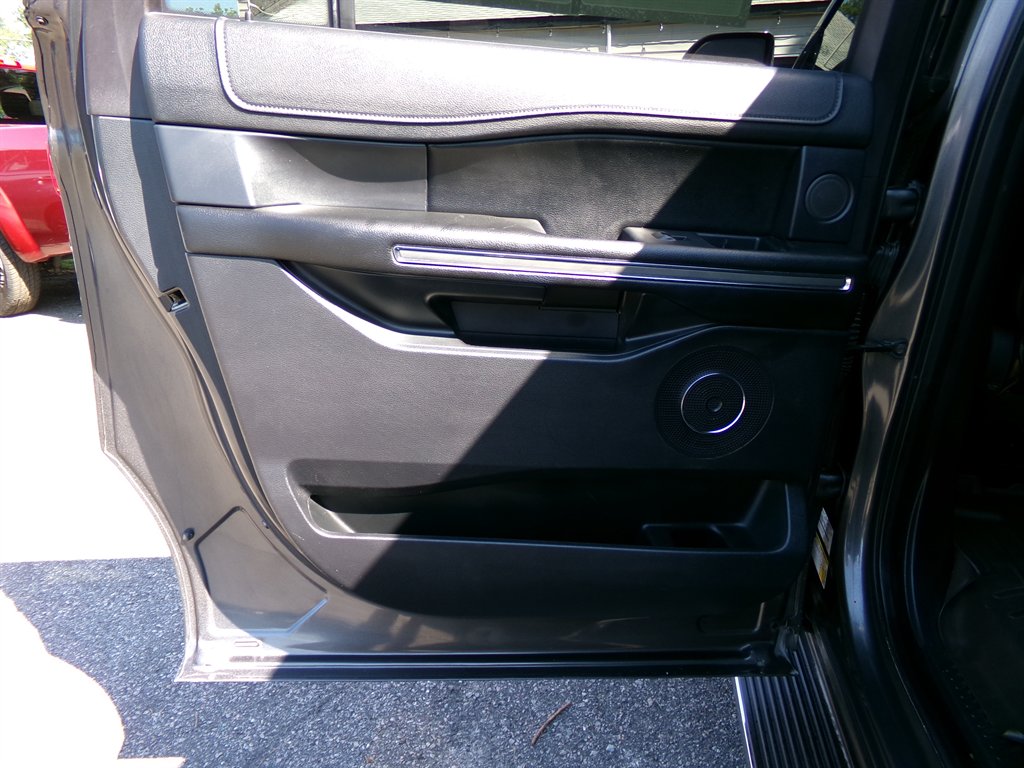 2018 Ford Expedition - $19,490