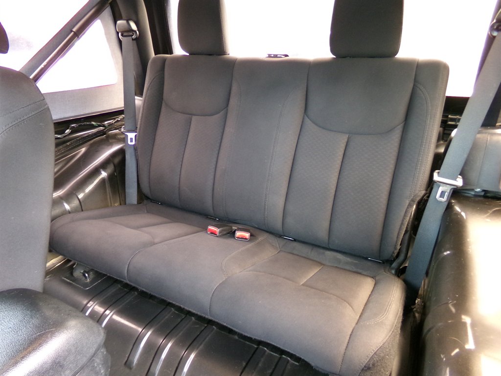 2015 Jeep Wrangler - $14,995