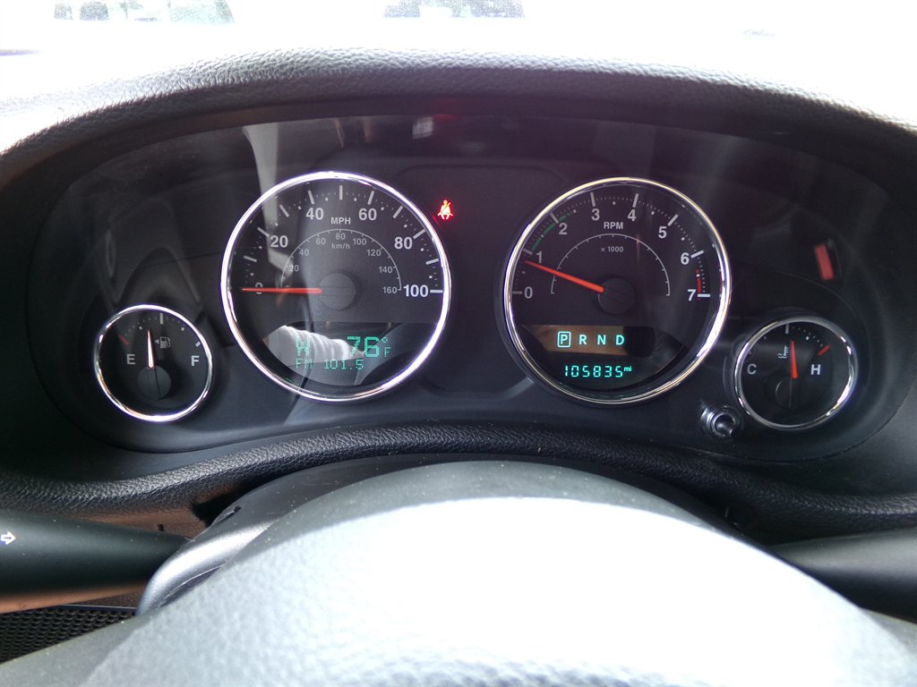 2015 Jeep Wrangler - $14,995