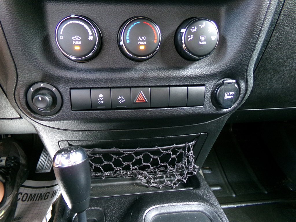 2015 Jeep Wrangler - $14,995