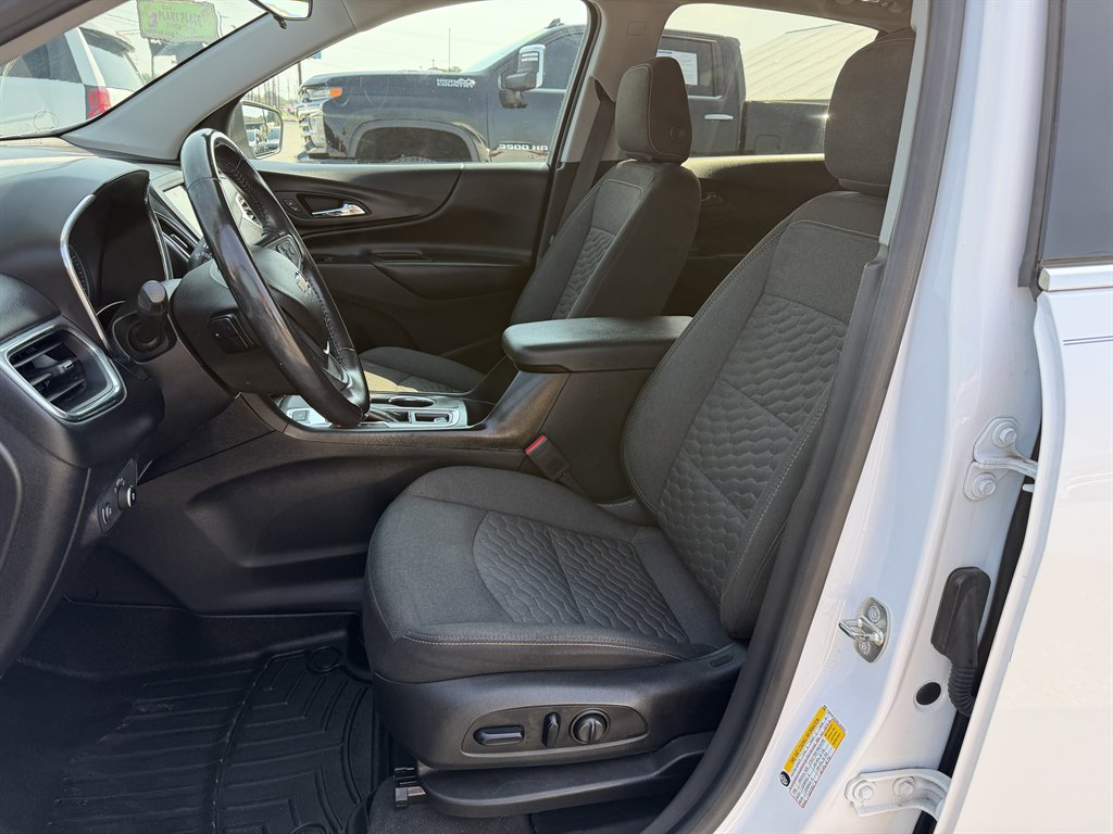 2019 Chevrolet Equinox - $15,995