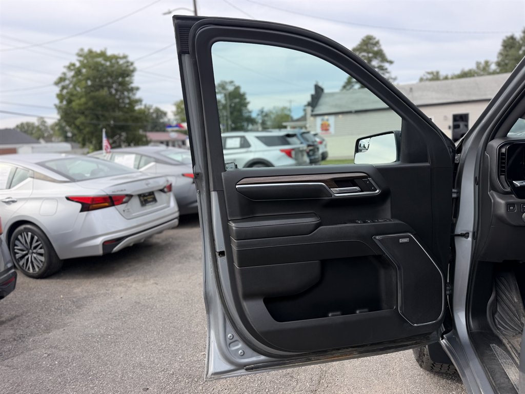 2024 Chevrolet Silverado - $37,995