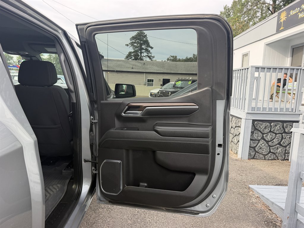 2024 Chevrolet Silverado - $37,995