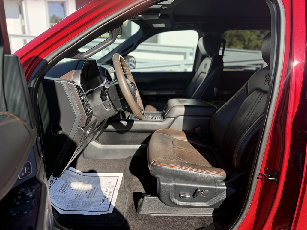 2021 Ford Expedition - $29,995