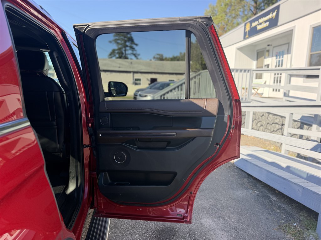 2021 Ford Expedition - $29,995