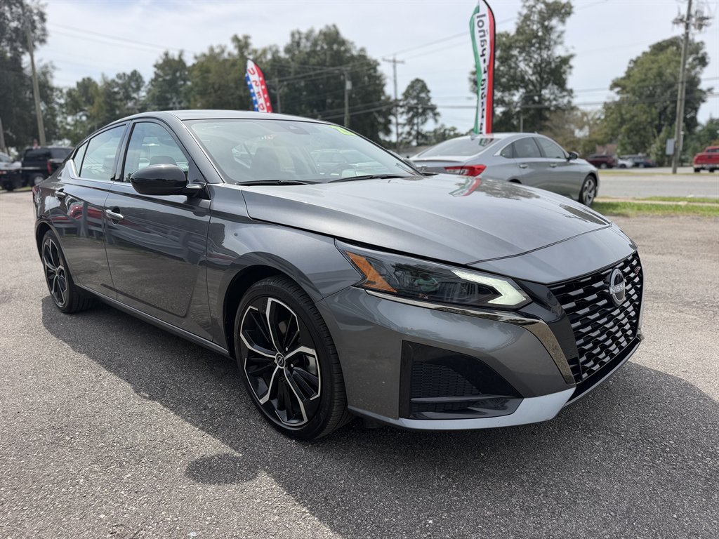 2025 Nissan Altima - $24,995