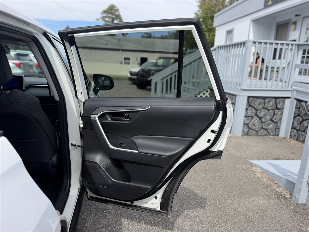 2025 Toyota RAV4 - $29,995