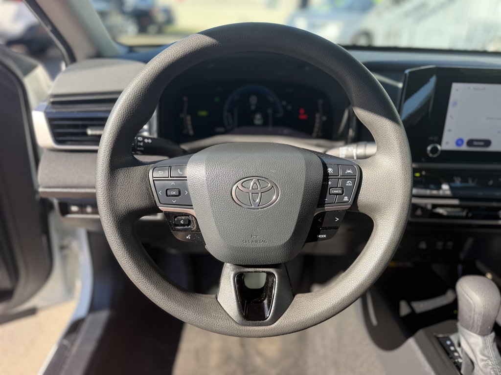 2025 Toyota Camry - $27,995