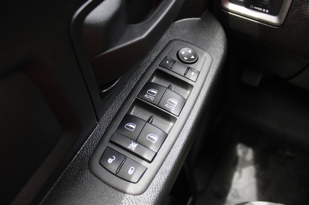 2022 Ram 1500 - $32,995