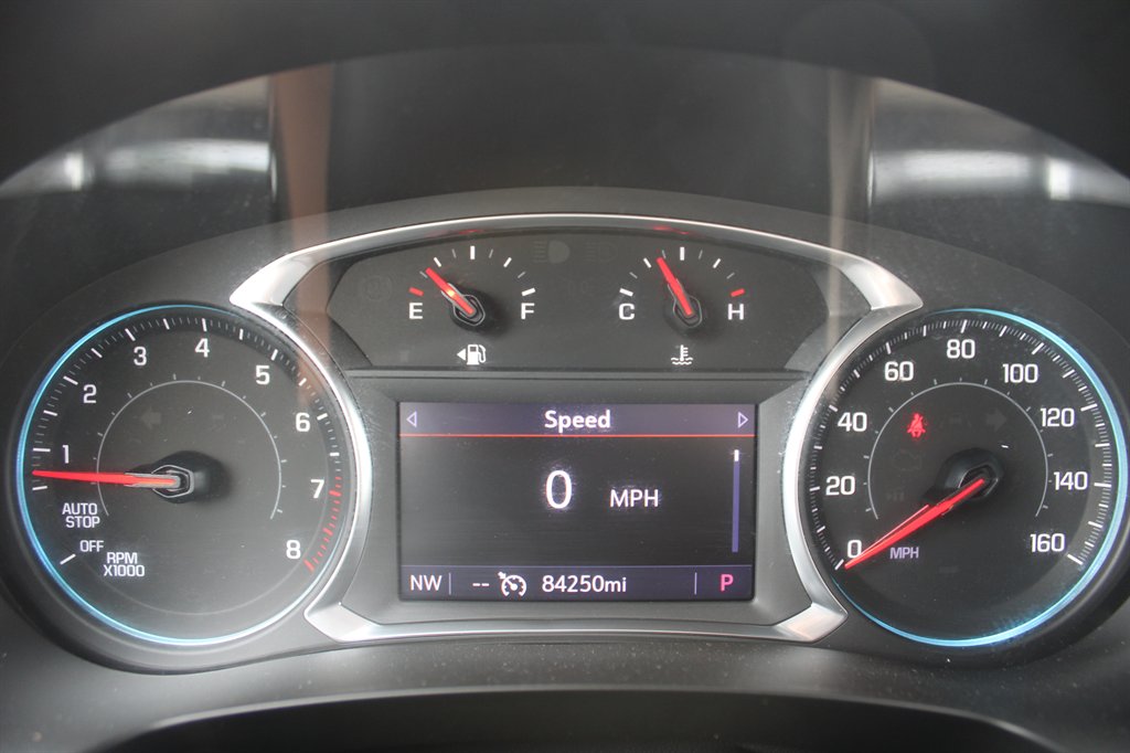 2022 Chevrolet Traverse - $25,990