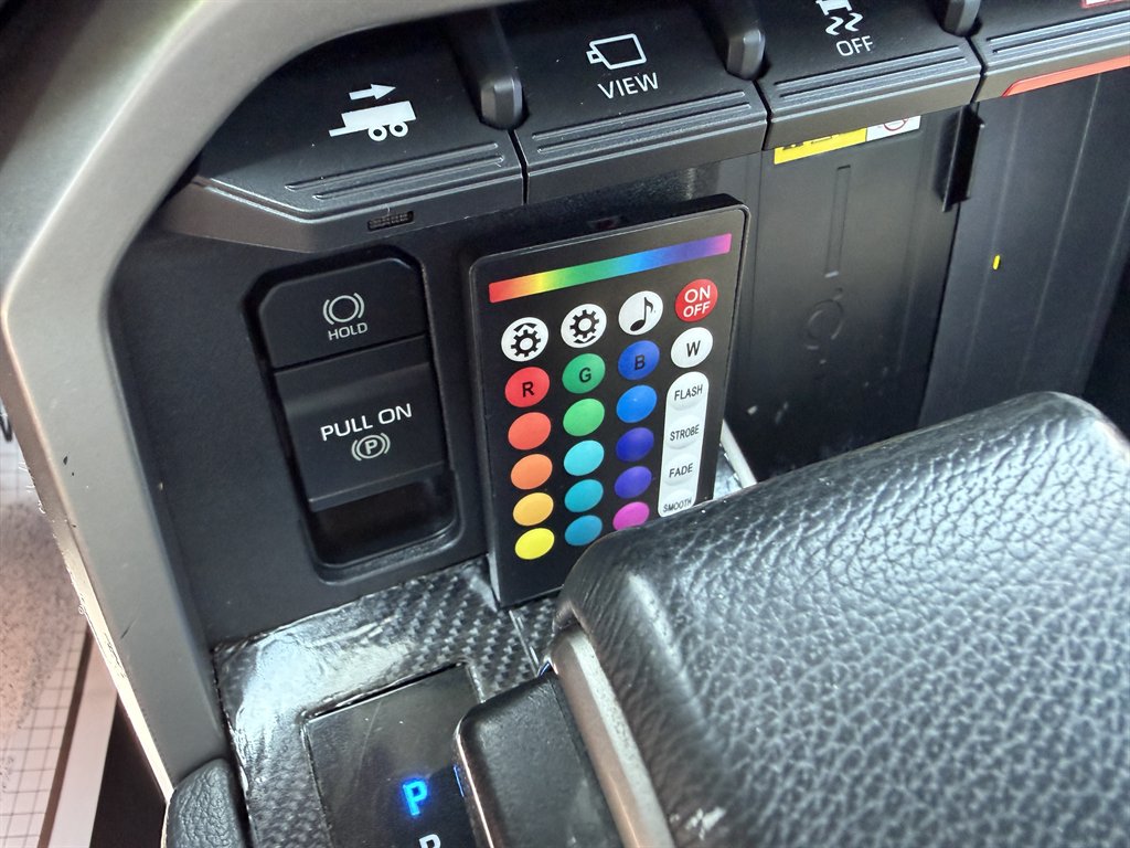 2022 Toyota Tundra - $43,995