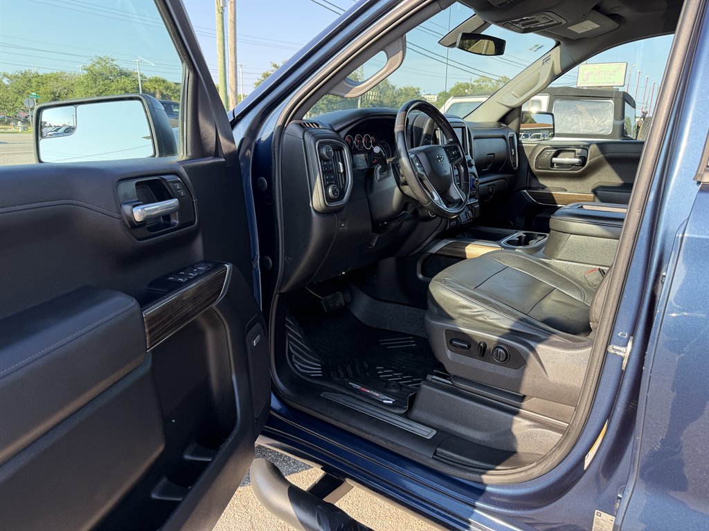 2020 Chevrolet Silverado - $24,995