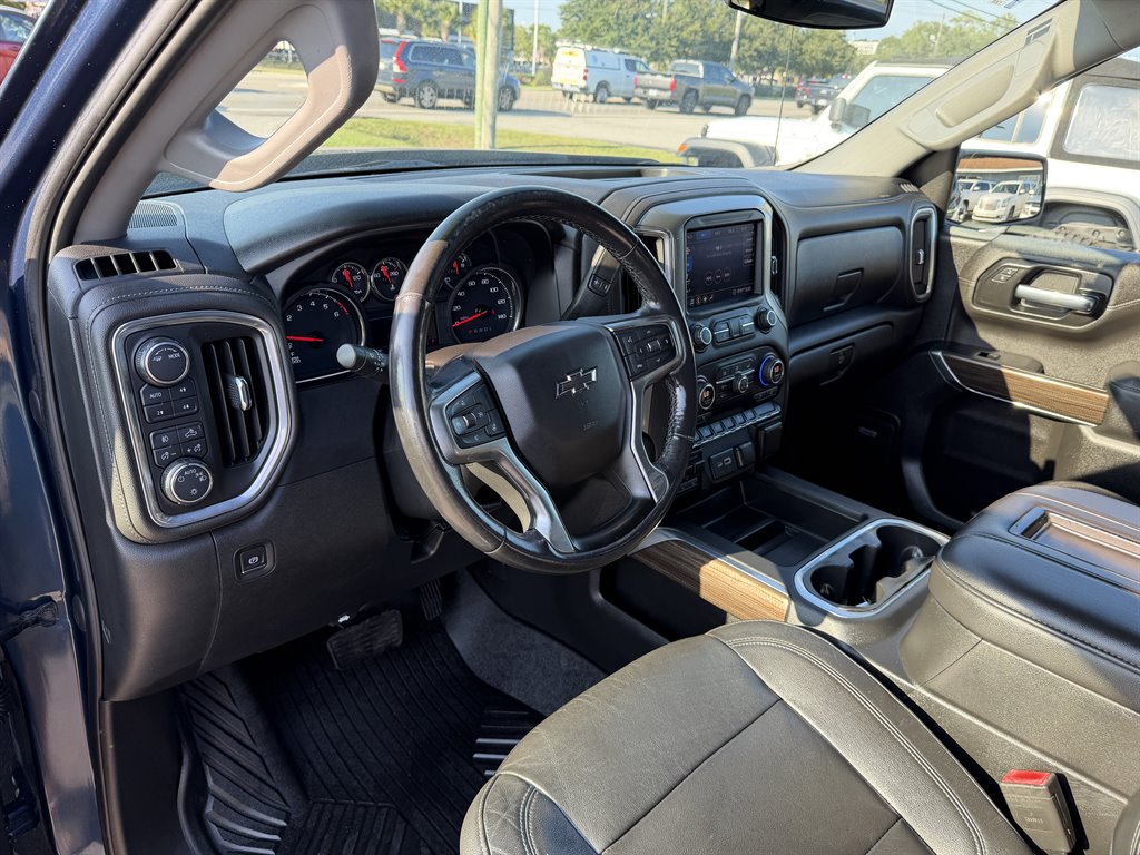 2020 Chevrolet Silverado - $24,995