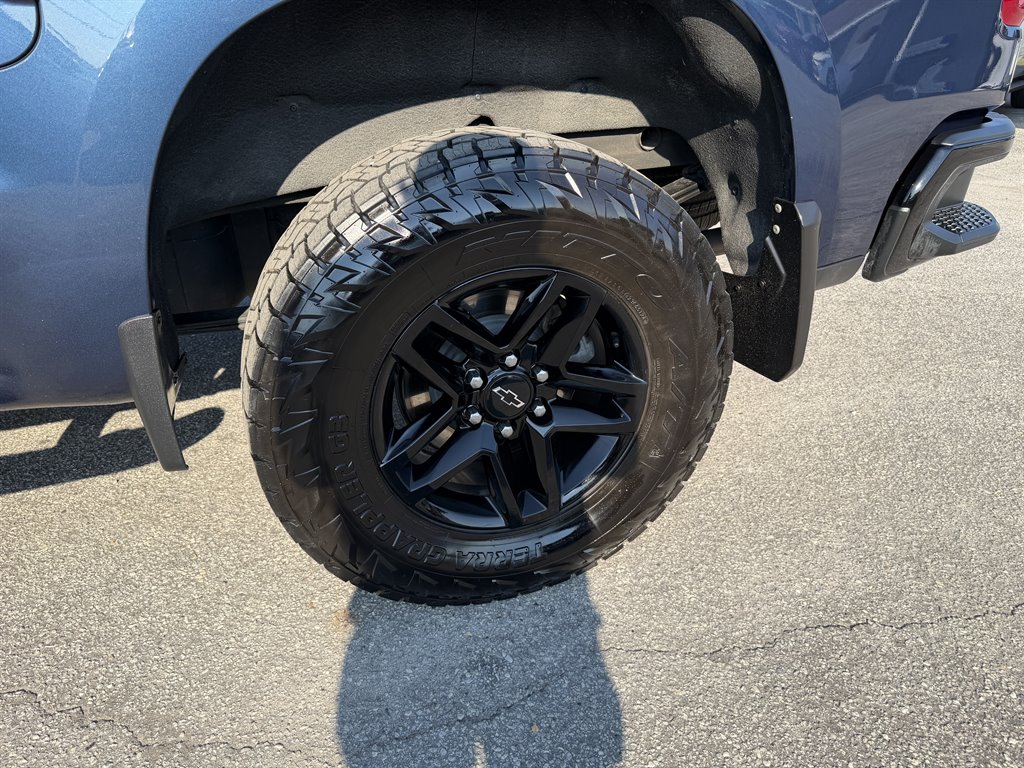 2020 Chevrolet Silverado - $24,995